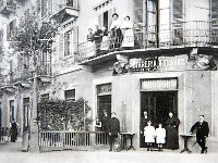 1907 ristorante birreria Italia  strada delle Ghiacciaie 1 angolo corso Svizzera. Aperto nel 1907 .
